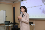 Совмещая семью и собственное дело: мамы-предприниматели совершенствуют свои навыки